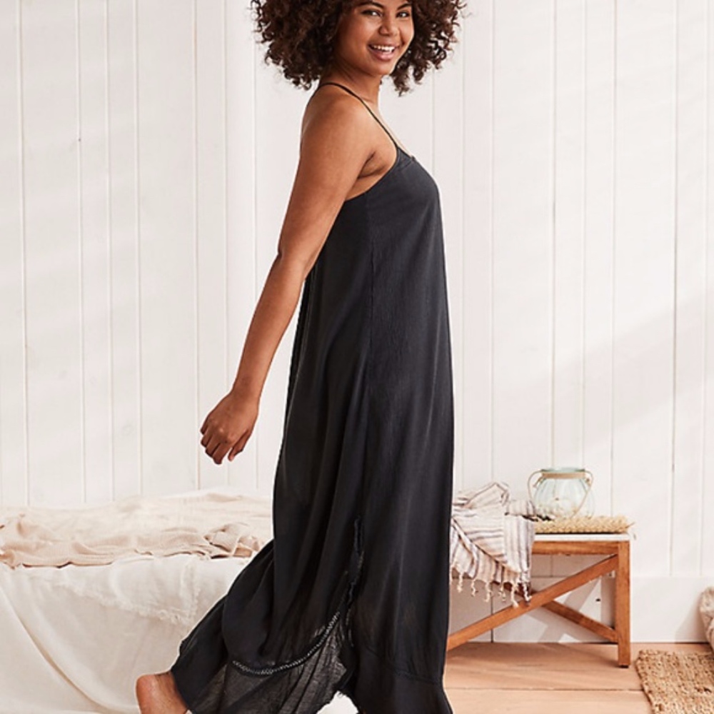 AERIE Ruffle Maxi Dress